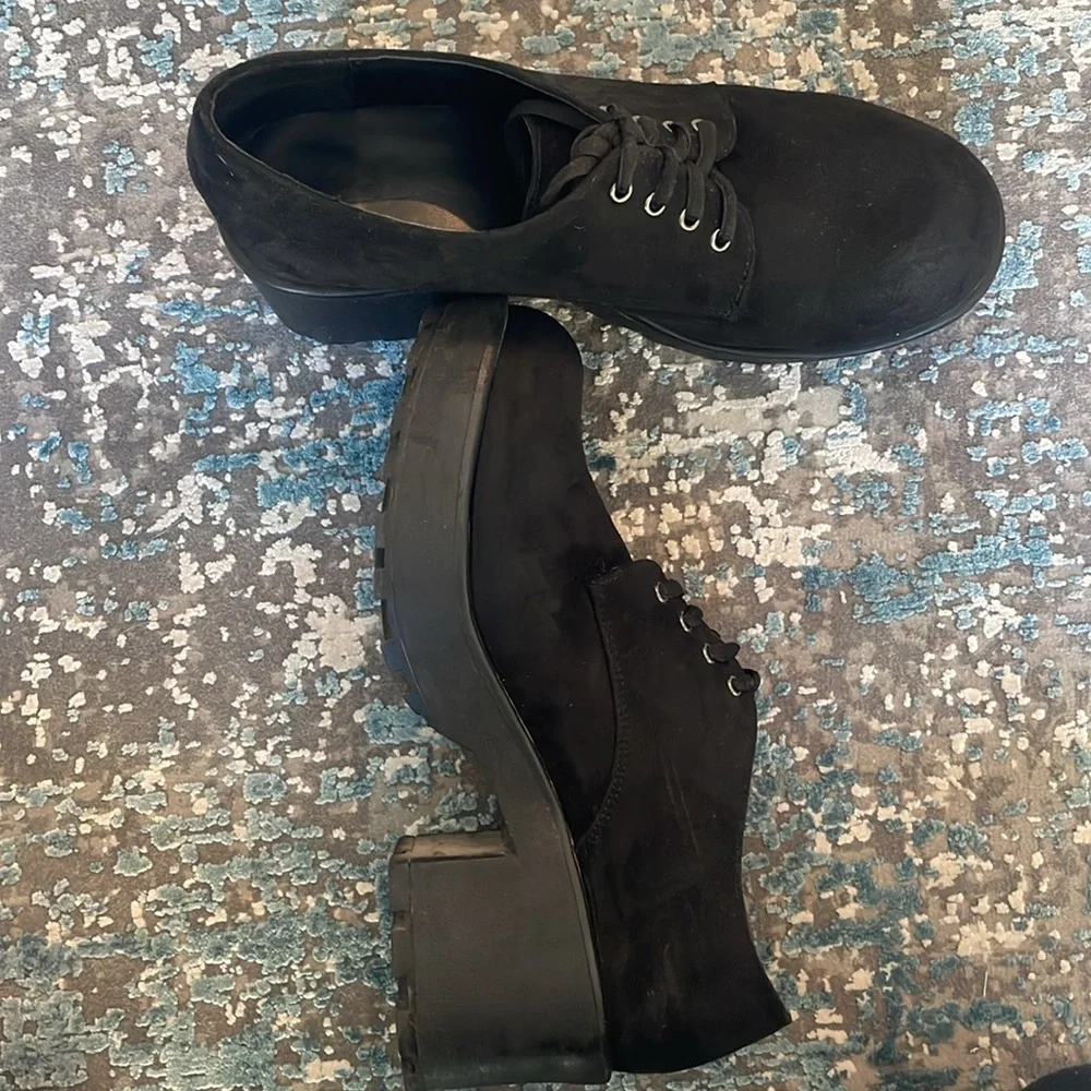 Soda Black Shoes Size 10. - Picture 7 of 9